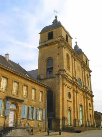 Image qui illustre: Eglise Saint-martin