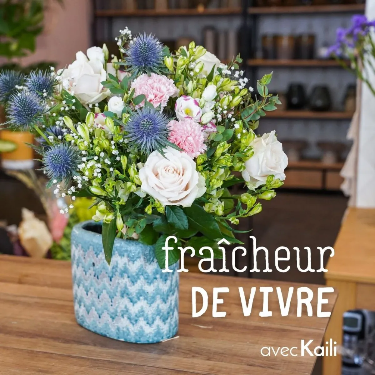 Image qui illustre: Composez votre bouquet de fleurs fraîches à Levallois-Perret - 0