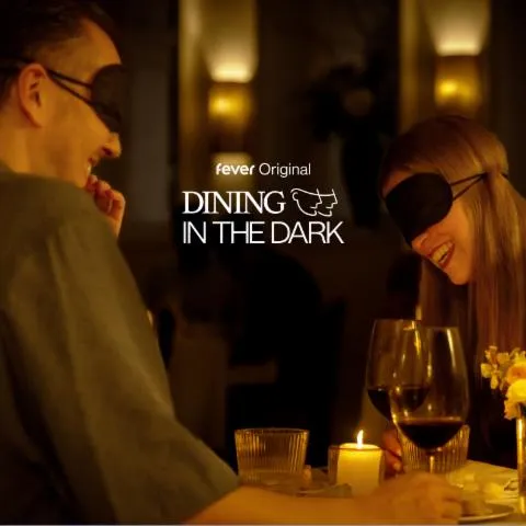 Image qui illustre: Dining in the Dark : Expérience bistronomique les yeux bandés