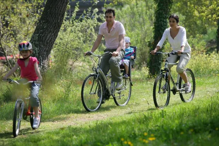 Image qui illustre: St-Hilaire-la-Palud/Arçais - Le Marais poitevin à bicyclette