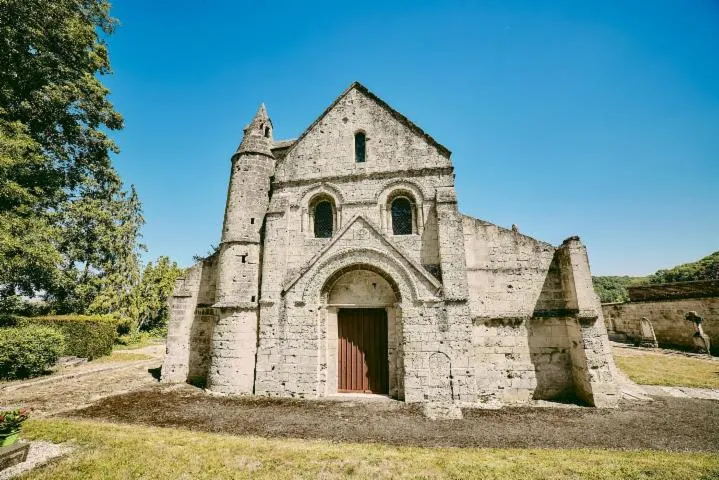 Image qui illustre: Eglise Saint-médard De Pont-saint-mard