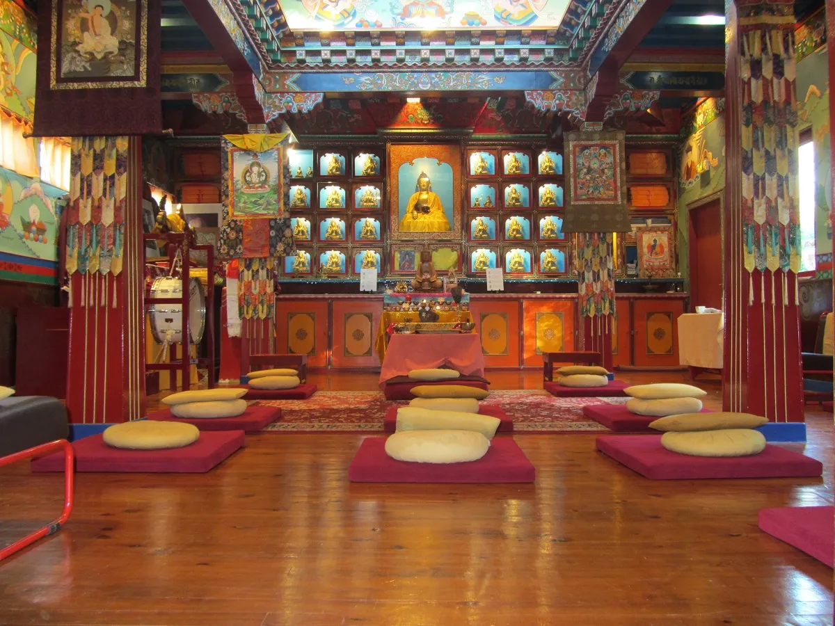 Image qui illustre: Kagyu Rintchen Tcheu Ling Temple Bouddhiste