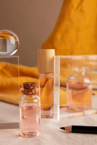 Image qui illustre: Activité de création d'un parfum d'intérieur