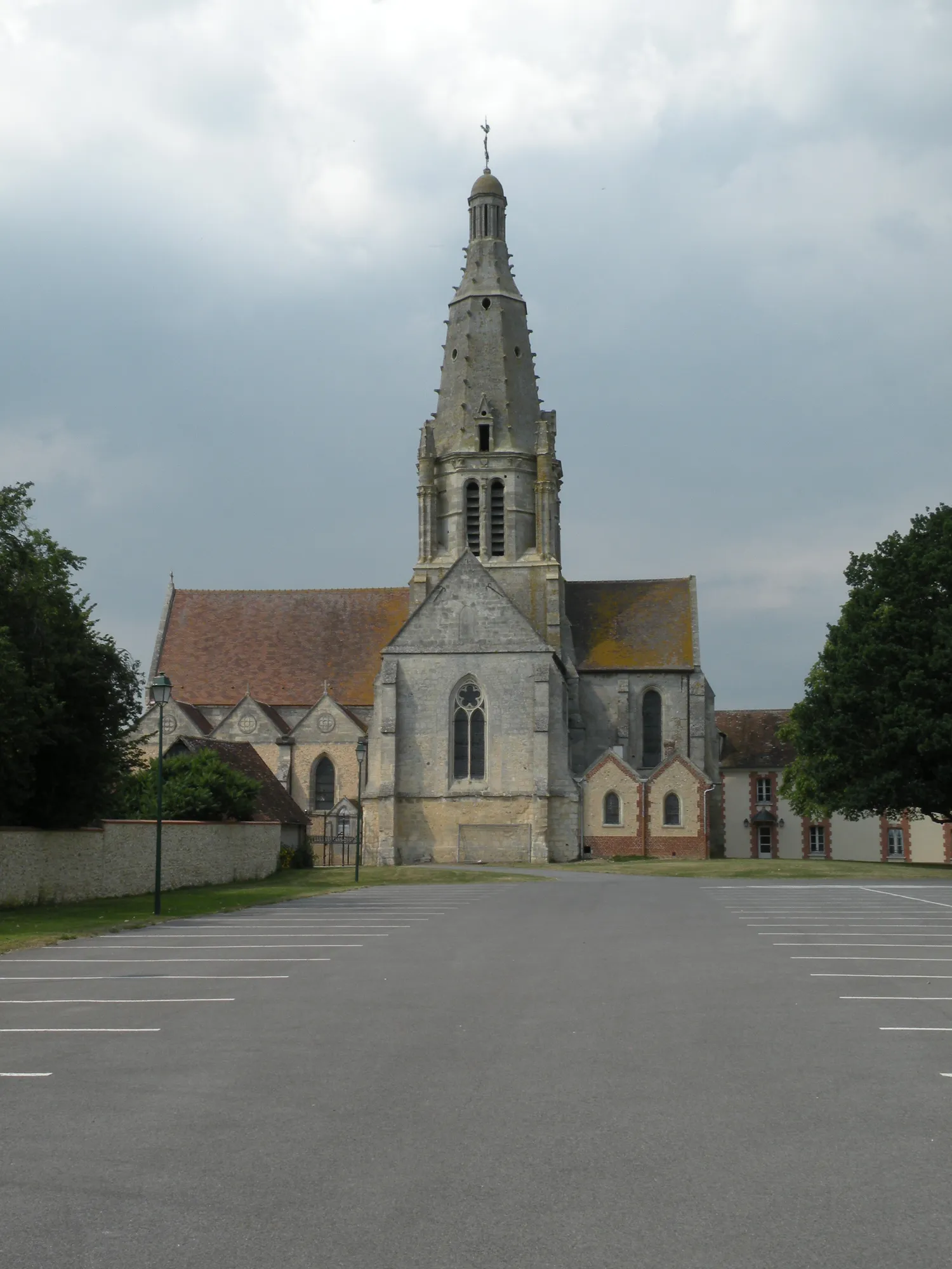 Image qui illustre: Eglise Saint-crépin Saint-crépinien à Saint-Crépin-Ibouvillers - 1
