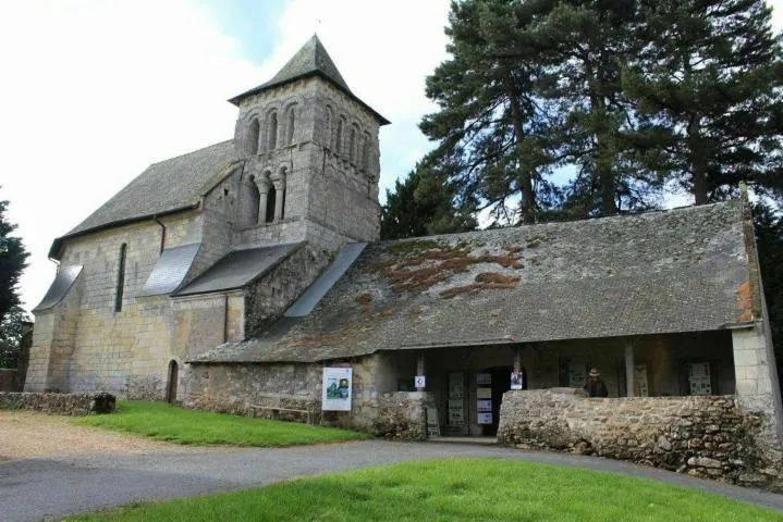 Image qui illustre: Eglise du Prieuré