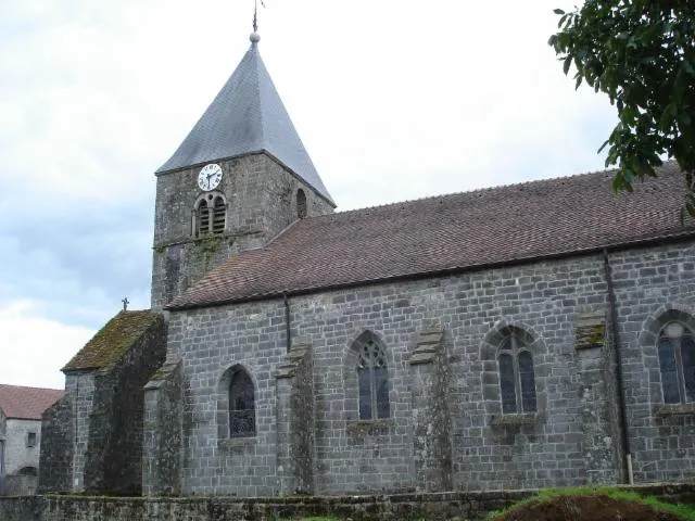 Image qui illustre: Eglise Saint-symphorien De Pouilly-en-bassigny