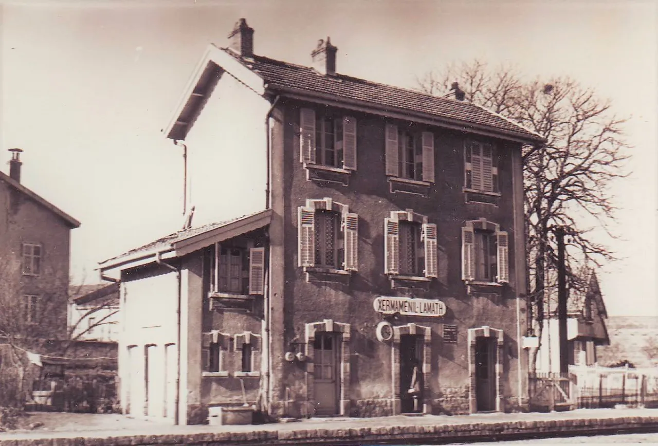 Image qui illustre: Ancienne gare Xermaménil-Lamath à Lamath - 0