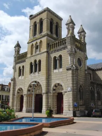 Image qui illustre: Eglise Notre-dame-de-la-providence