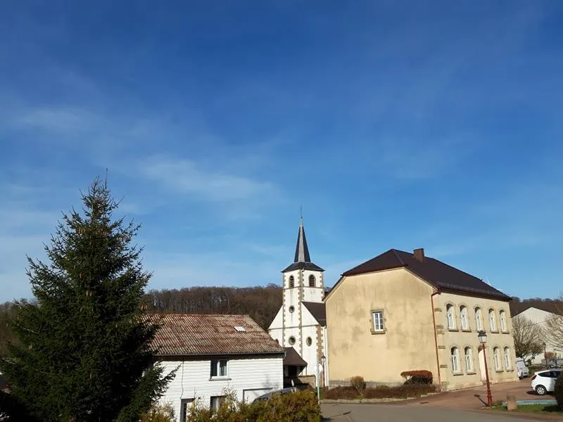 Image qui illustre: Église Saint-fiacre à Berviller-en-Moselle - 0