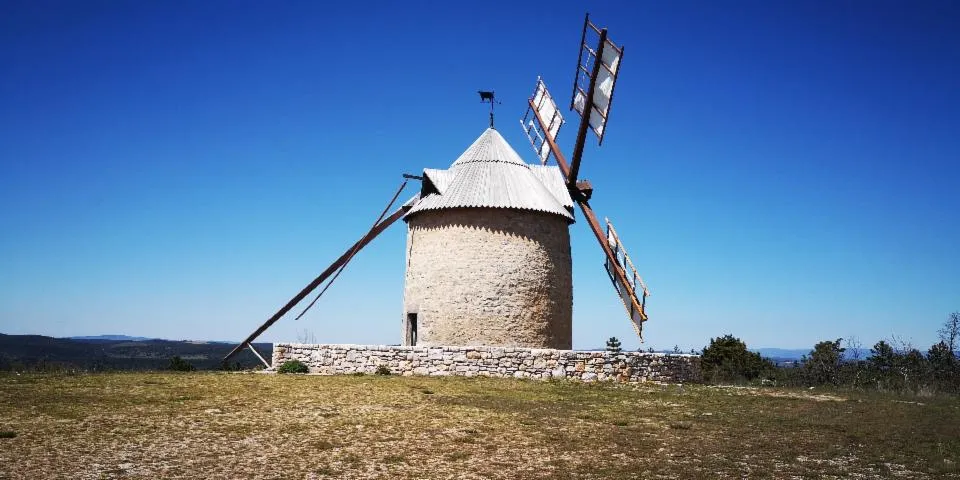 Image qui illustre: Venez découvrir le moulin de la Borie et sa production engagée