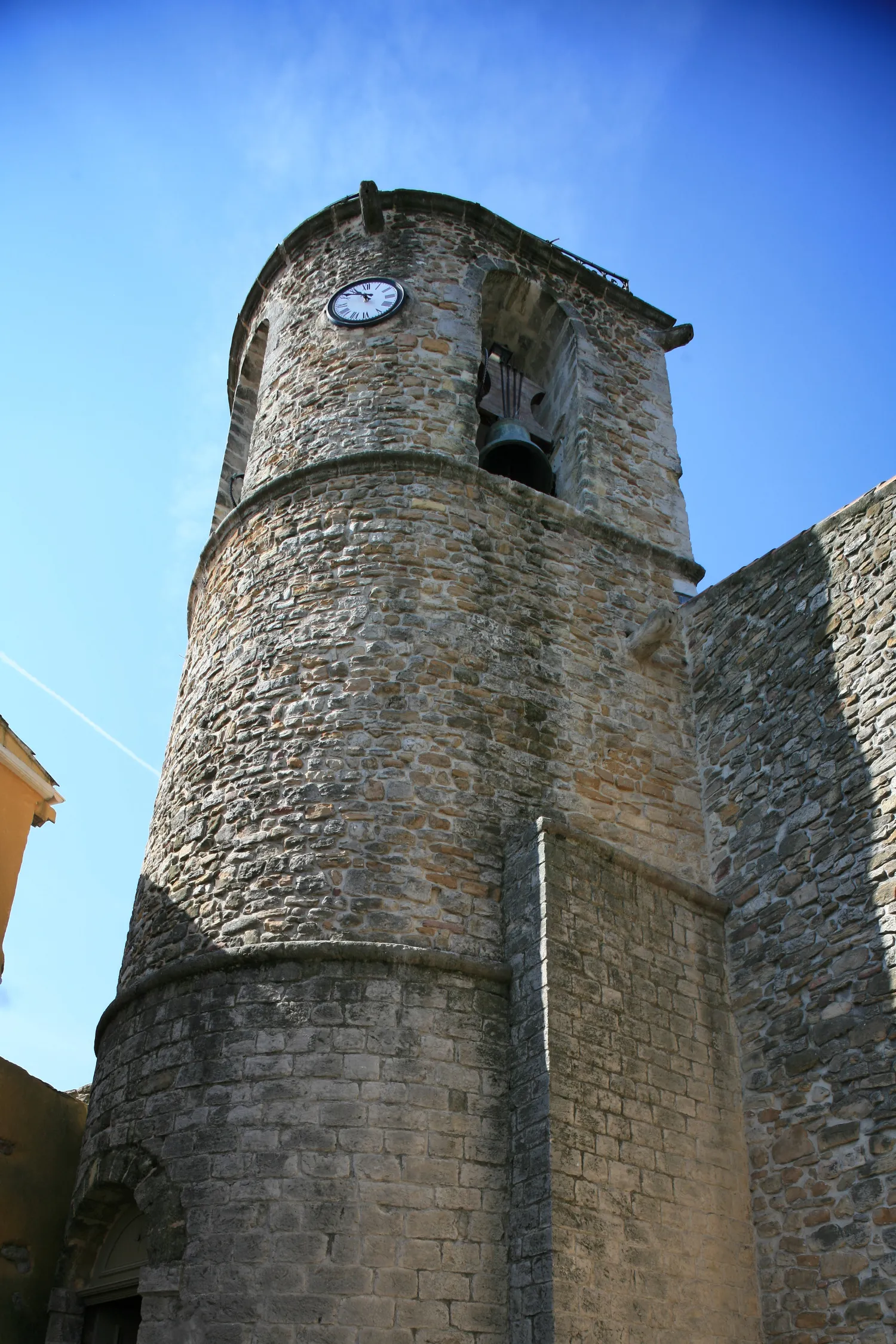 Image qui illustre: Eglise Saint-Julien à Peynier - 0