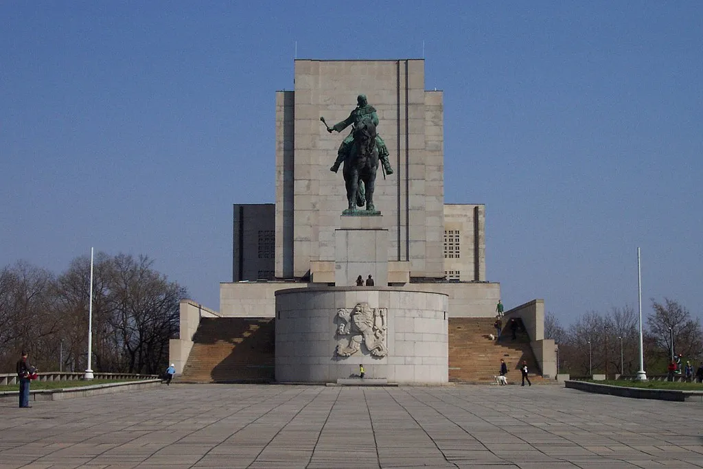 Image qui illustre: Le mémorial communiste de Vítkov à  - 0