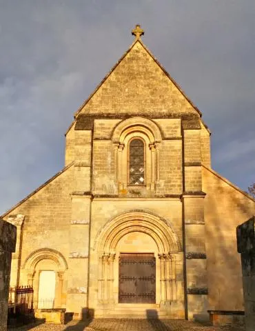 Image qui illustre: Eglise De Falvy