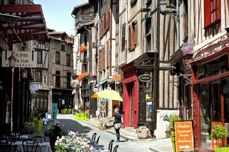 Image qui illustre: Quartier de la Boucherie à Limoges - 0