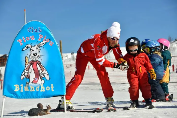 Image qui illustre: Club Piou-piou - Ecole Du Ski Français