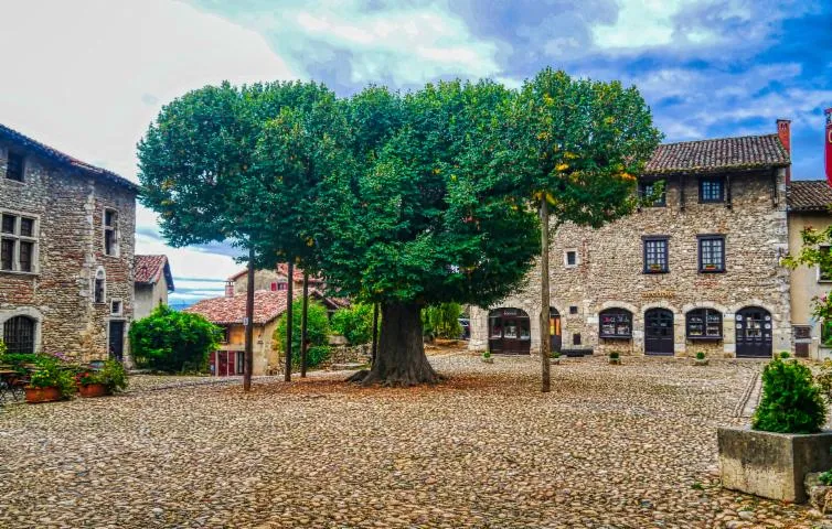 Image qui illustre: Pérouges