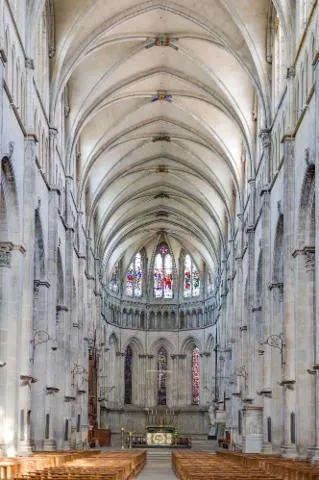 Image qui illustre: cathédrale Saint-Maurice