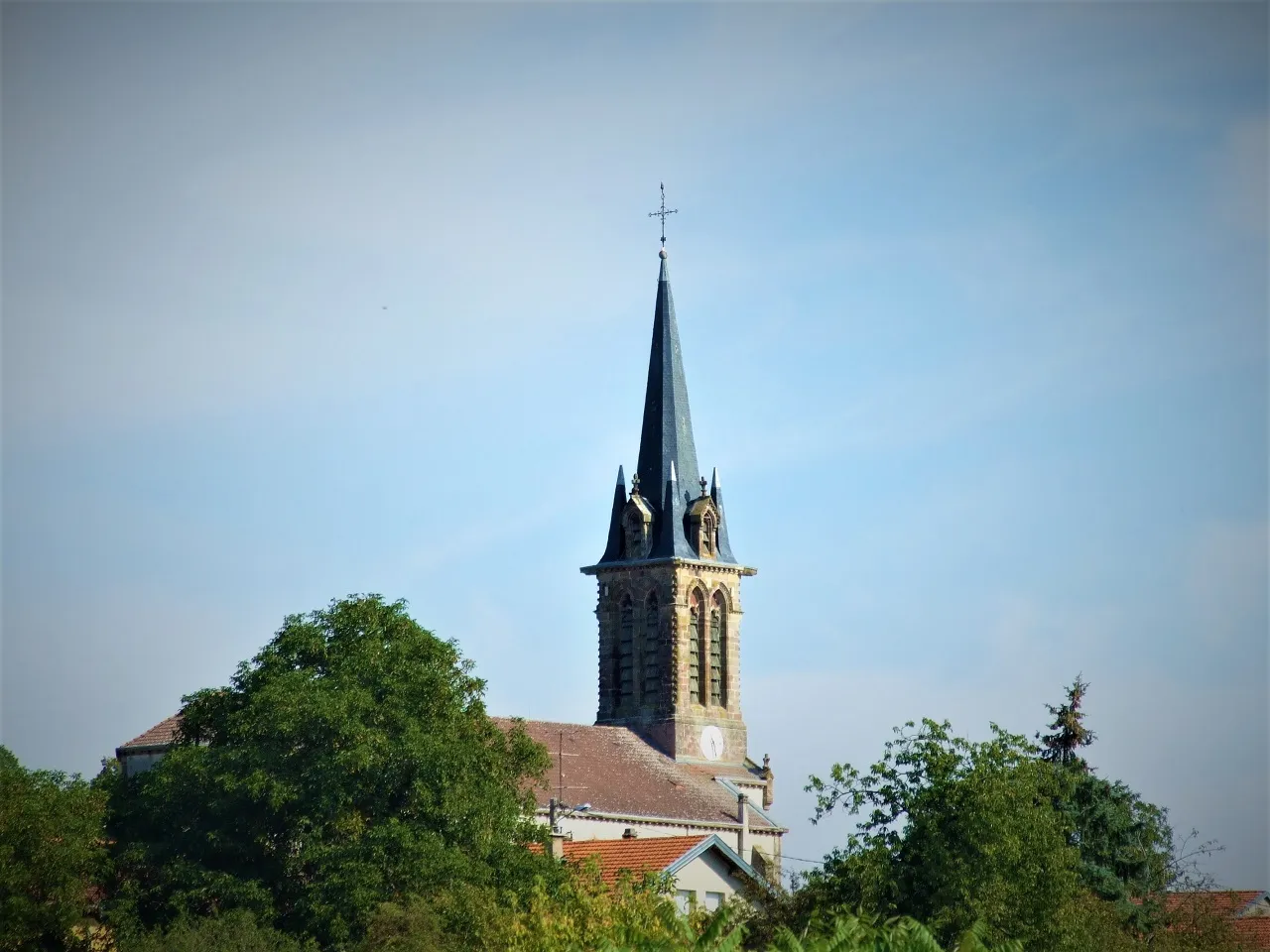 Image qui illustre: Eglise Saint-Pierre de Fontenoy