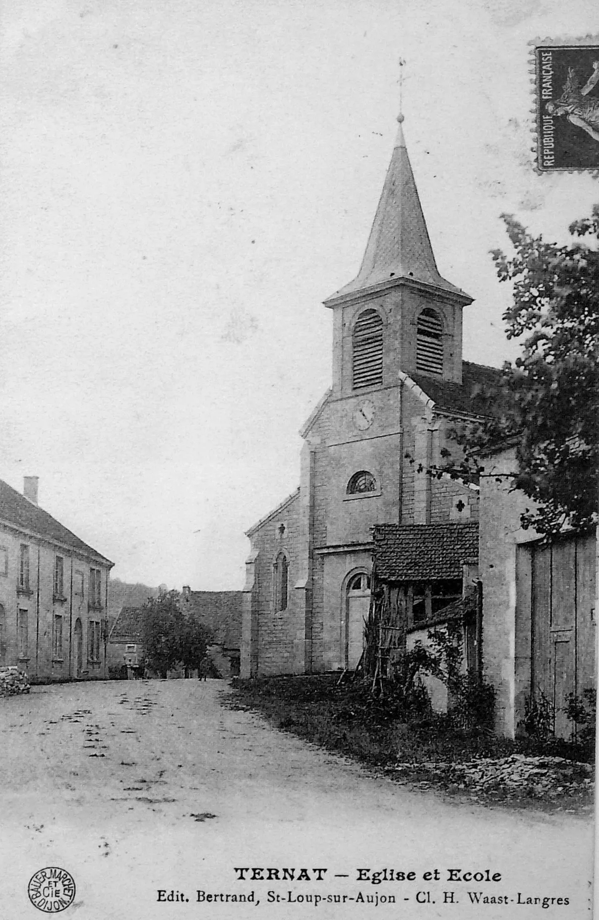 Image qui illustre: Eglise Saint-claude De Ternat à Ternat - 0