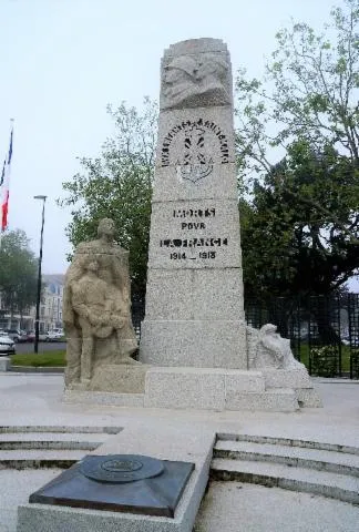 Image qui illustre: Monument aux morts (14-18)