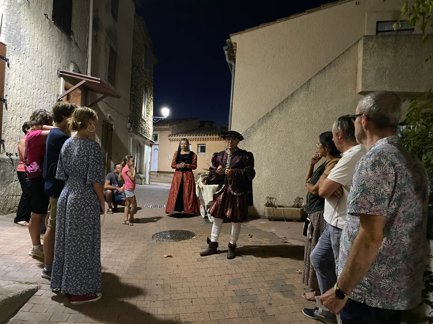 Image qui illustre: Balade Insolite Au Cœur Des Traditions Provençales à Istres - 1