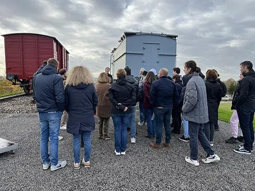 Image qui illustre: Visite guidée  Les transports militaires