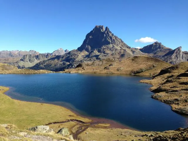 Image qui illustre: Le Tour Des Lacs D'ayous