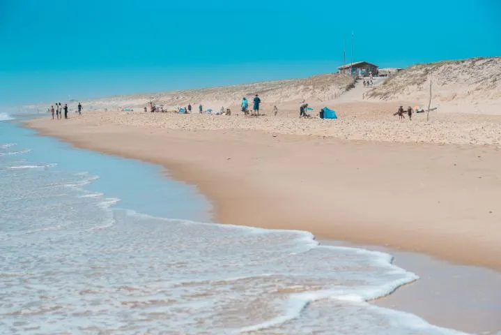 Image qui illustre: Plage De La Lette Blanche