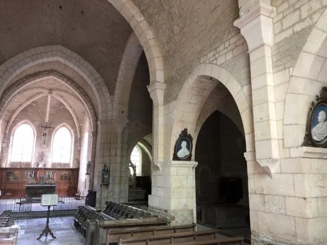 Image qui illustre: Visite de l'église de La Bussière-sur-Ouche