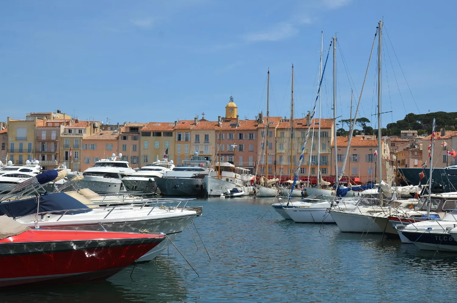 Image qui illustre: Port de Saint-Tropez