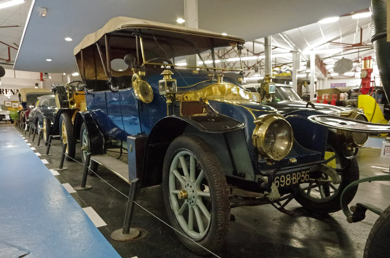 Image qui illustre: Musée De L'automobile De Valençay à Valençay - 1