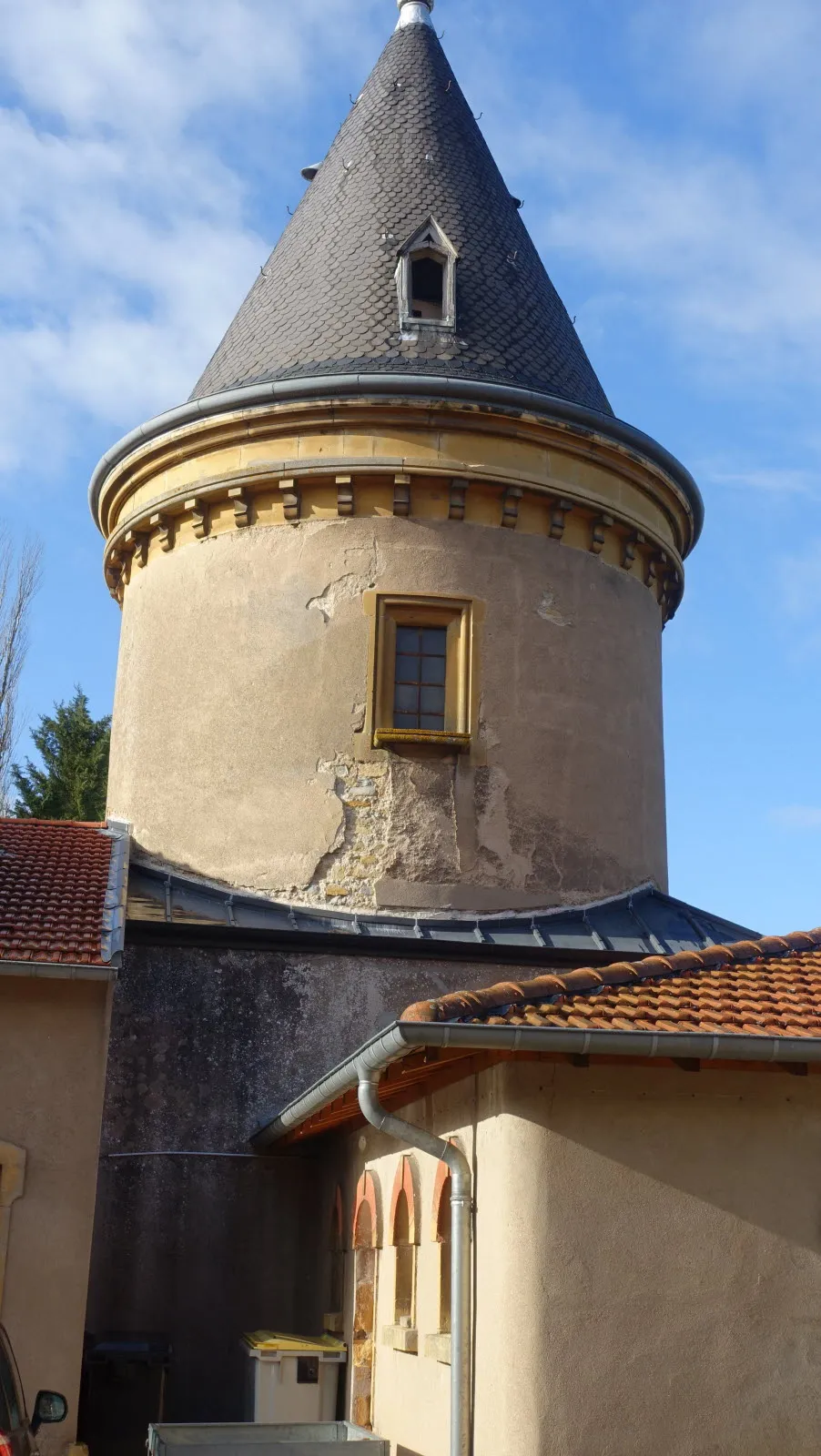 Image qui illustre: Château de Crépy