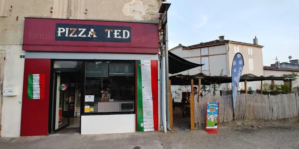 Image qui illustre: Pizza Ted