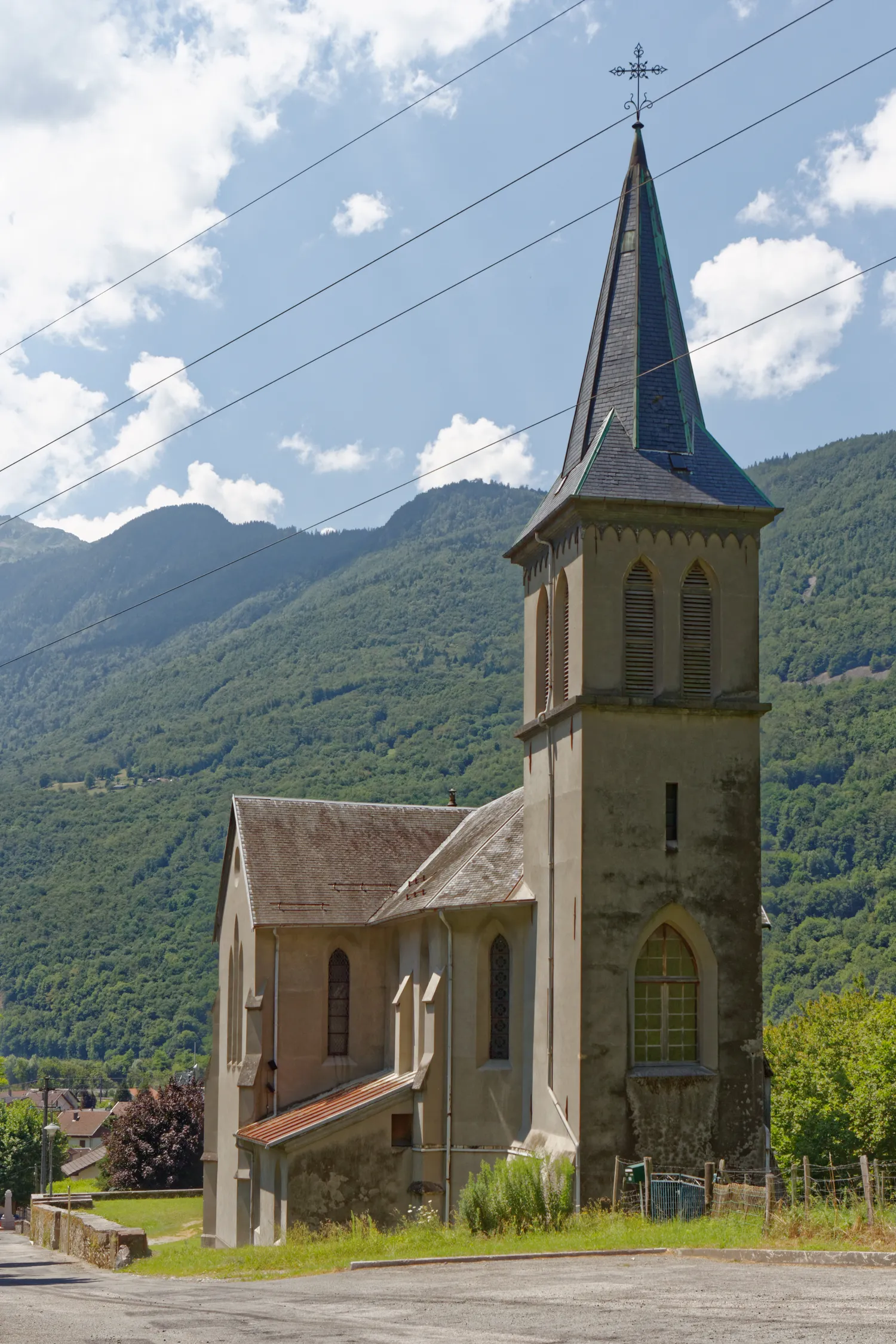 Image qui illustre: Eglise de l'Assomption d'Epierre à Épierre - 0