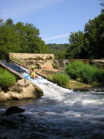 Image qui illustre: Sports Et Nature - Canoë Kayak