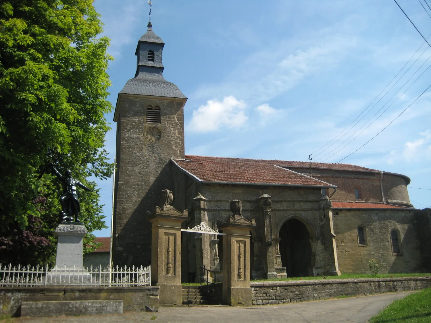 Image qui illustre: Eglise Saint Martin De Mairy à Mairy-Mainville - 0