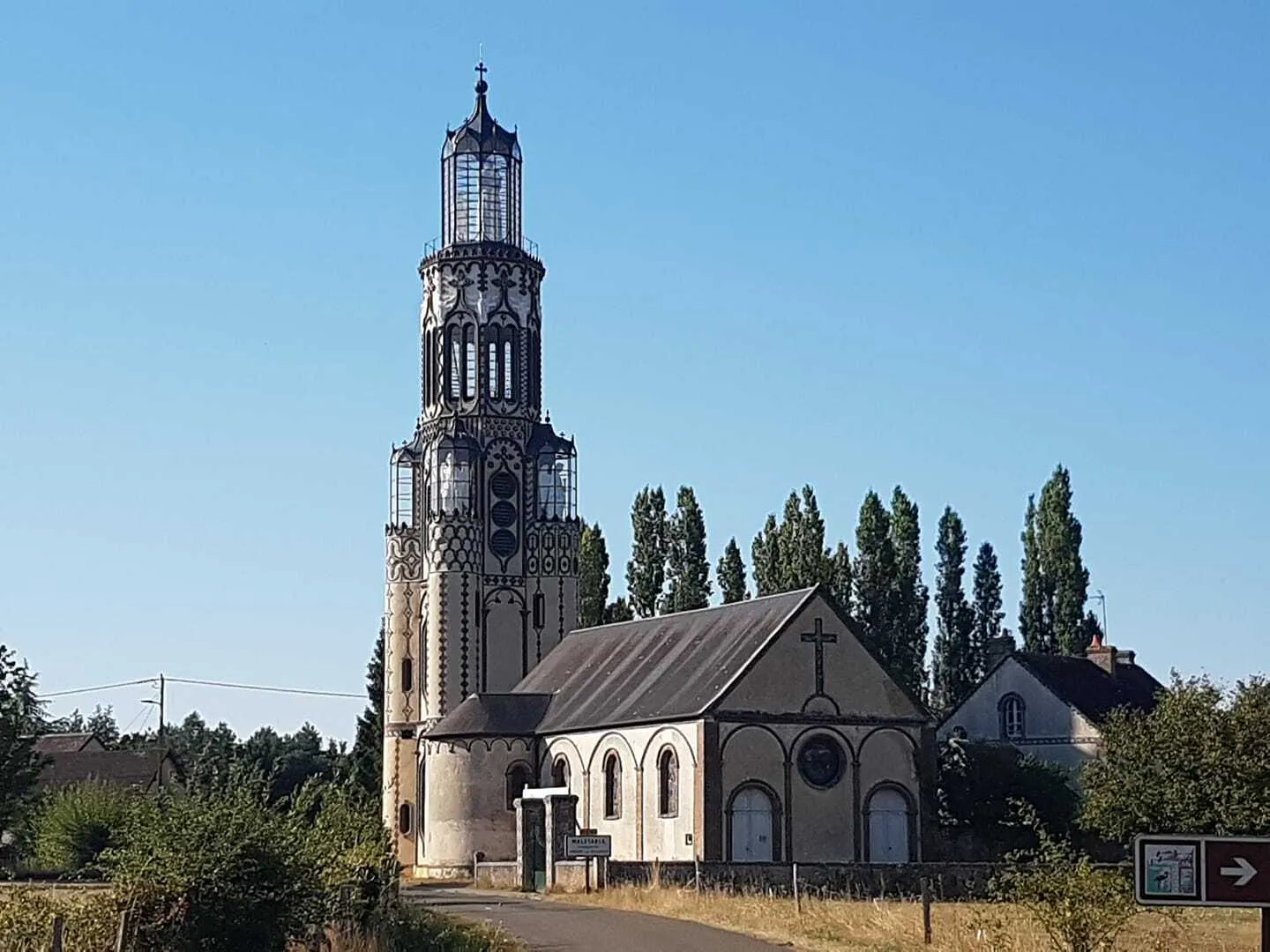 Image qui illustre: Visite guidée de l'église à Longny les Villages - 0