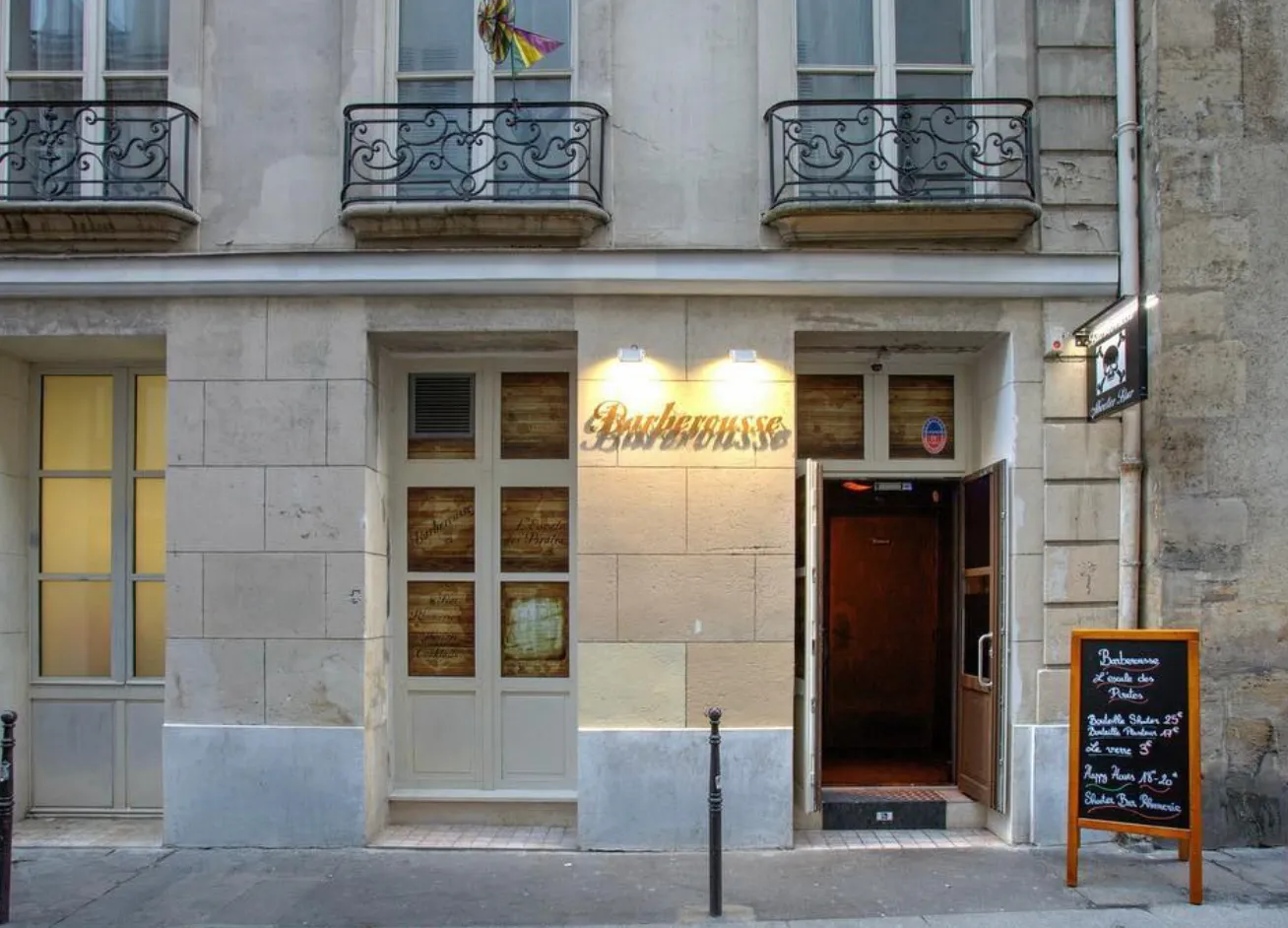 Image qui illustre: Barberousse Paris à Paris - 2
