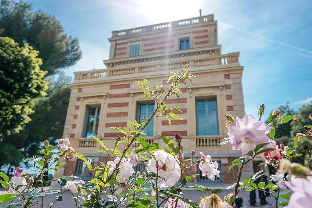 Image qui illustre: Château des Terrasses