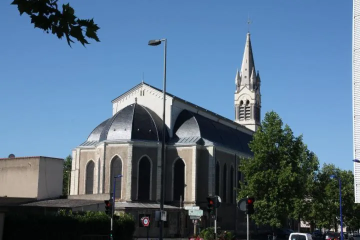 Image qui illustre: Église Saint-paul