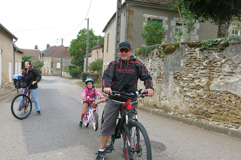 Image qui illustre: Itinéraire Vélo N°18 - Du Prieuré Au Chemin Des Vignes à Saint-Benoît-du-Sault - 0
