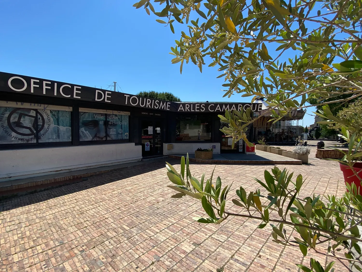 Image qui illustre: Office De Tourisme Arles Camargue - Service Accueil à Arles - 0