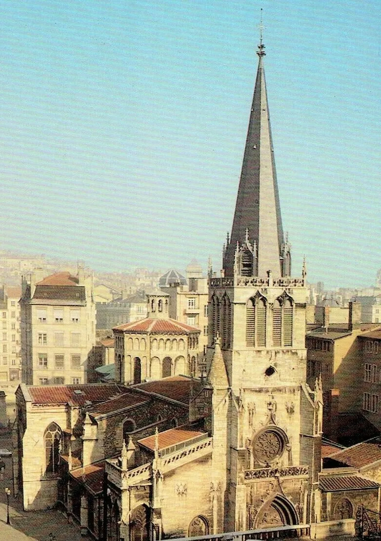 Image qui illustre: Visite de l'église St-Paul à Lyon - 0