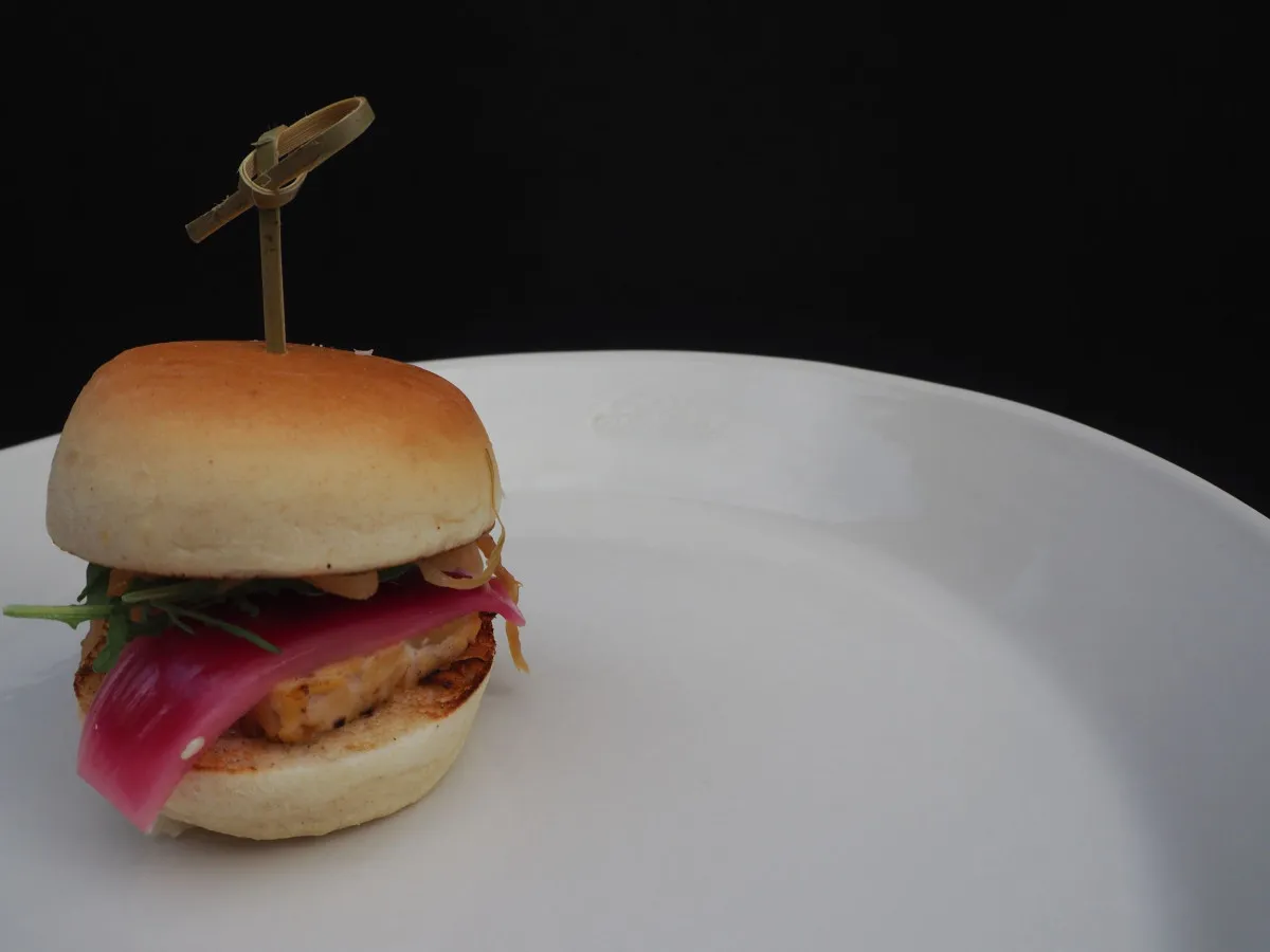 Image qui illustre: Cuisiner votre burger végétarien à base de tempeh à Paris - 1