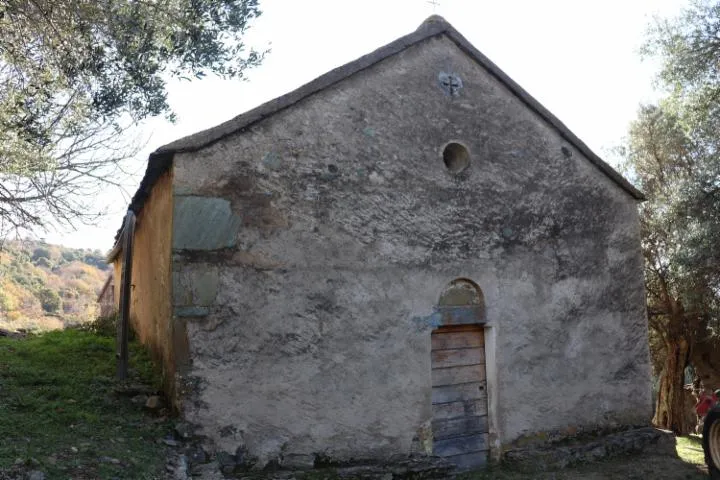 Image qui illustre: Église Saint-Césaire