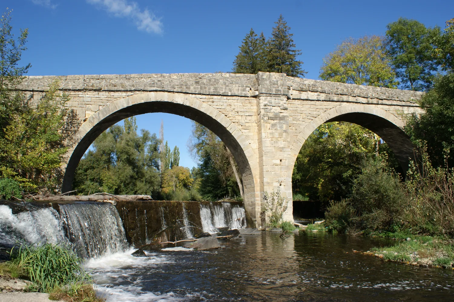Image qui illustre: Le Pont De La Colagne à Bourgs sur Colagne - 2