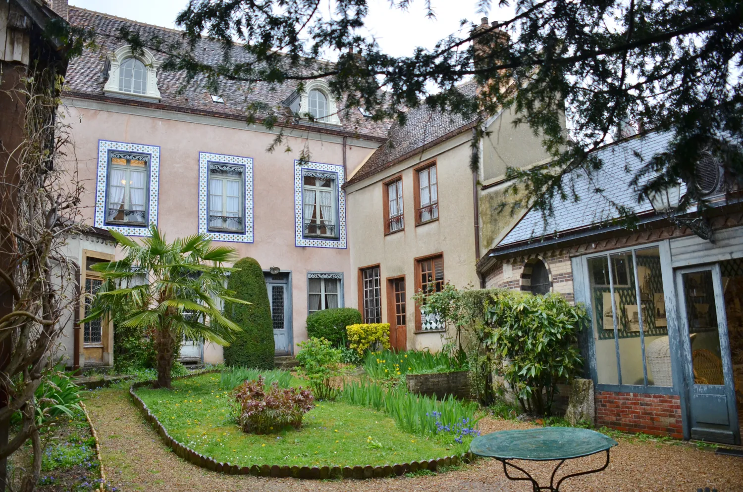 Image qui illustre: Musée Marcel Proust - Maison De Tante Léonie à Illiers-Combray - 0