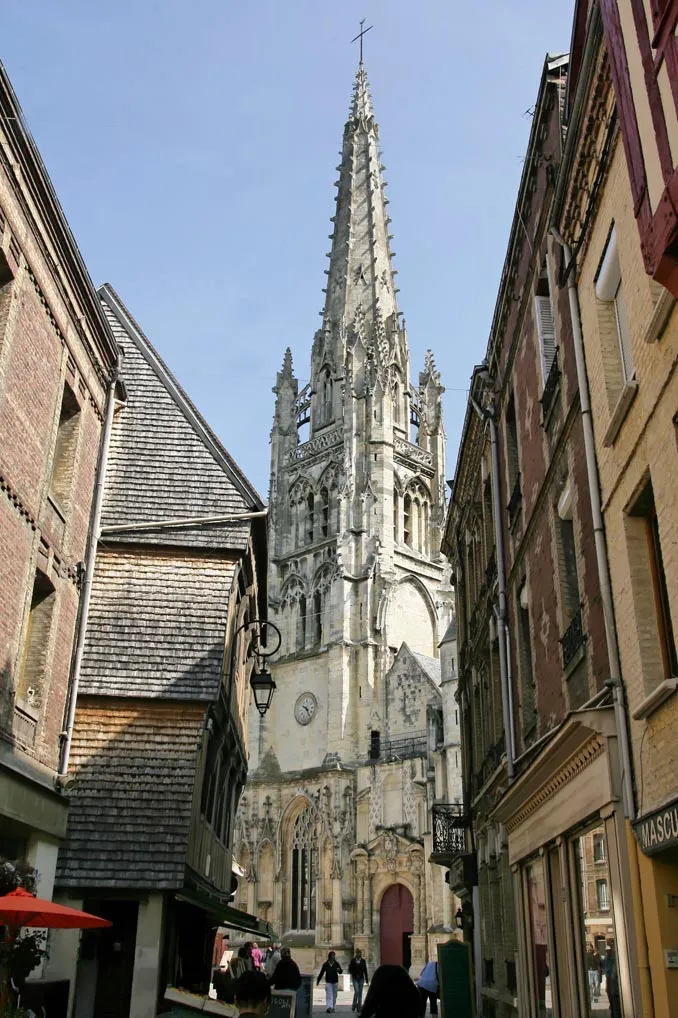 Image qui illustre: Eglise Saint-Martin à Harfleur - 0