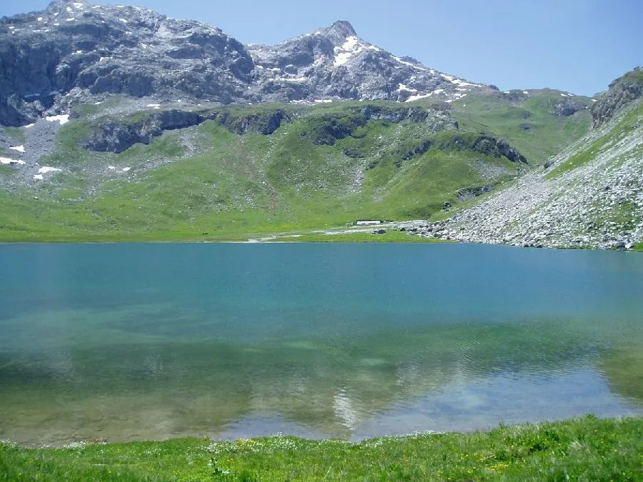 Image qui illustre: Lac de la Plagne