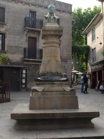Image qui illustre: Buste de Jean-Pierre Cros Mayrevieille